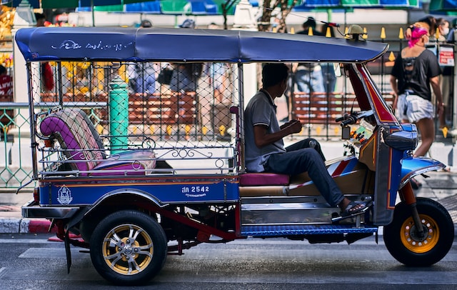 safety tips for solo traveler in thailand